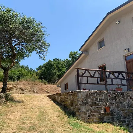 Agriturismo Prato Farm stay Corleto Monforte