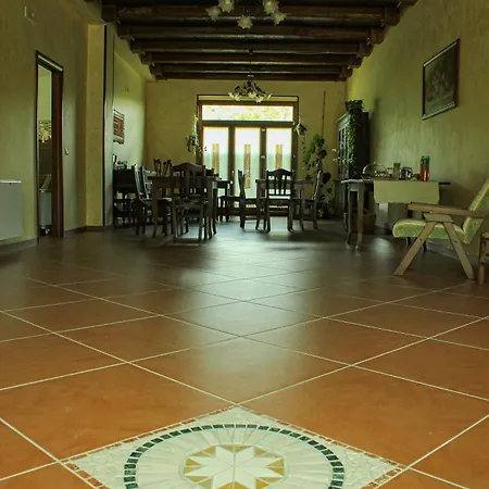 Agriturismo Prato Farm stay